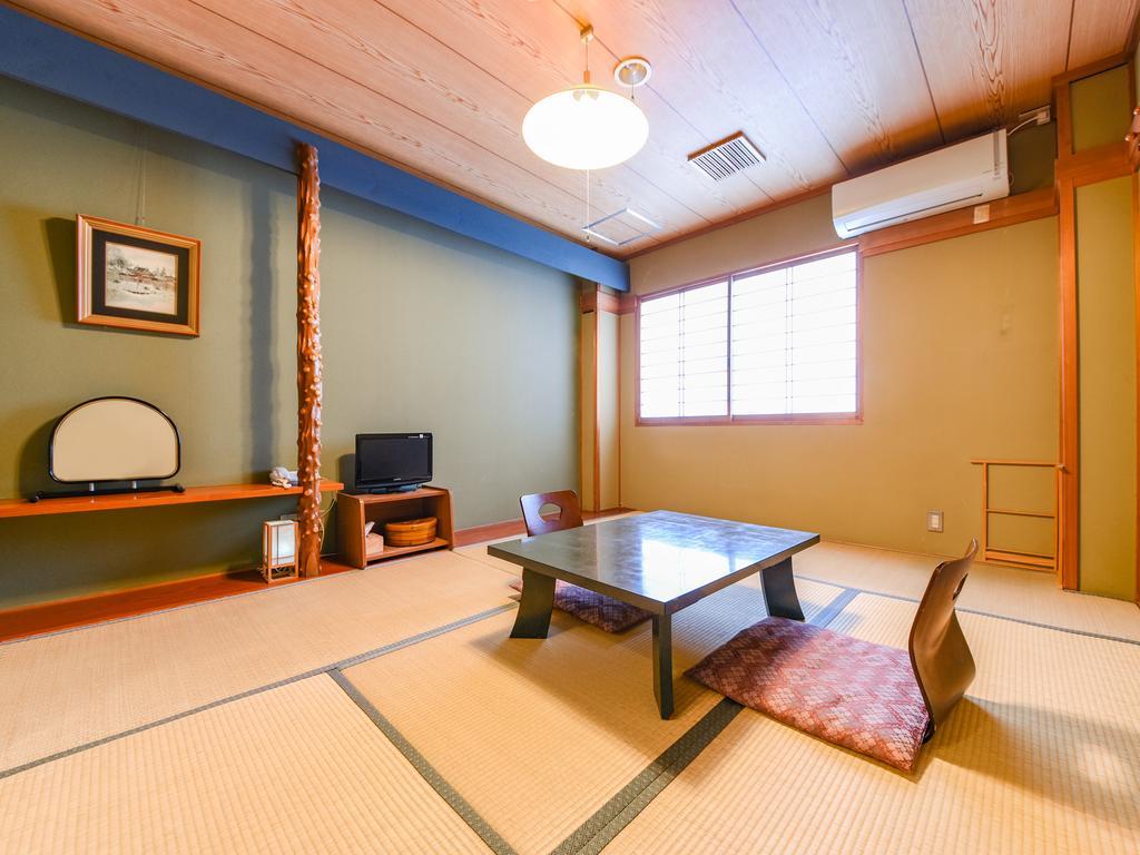 Ryokan Marue Honkan Hitoyoshi Zewnętrze zdjęcie
