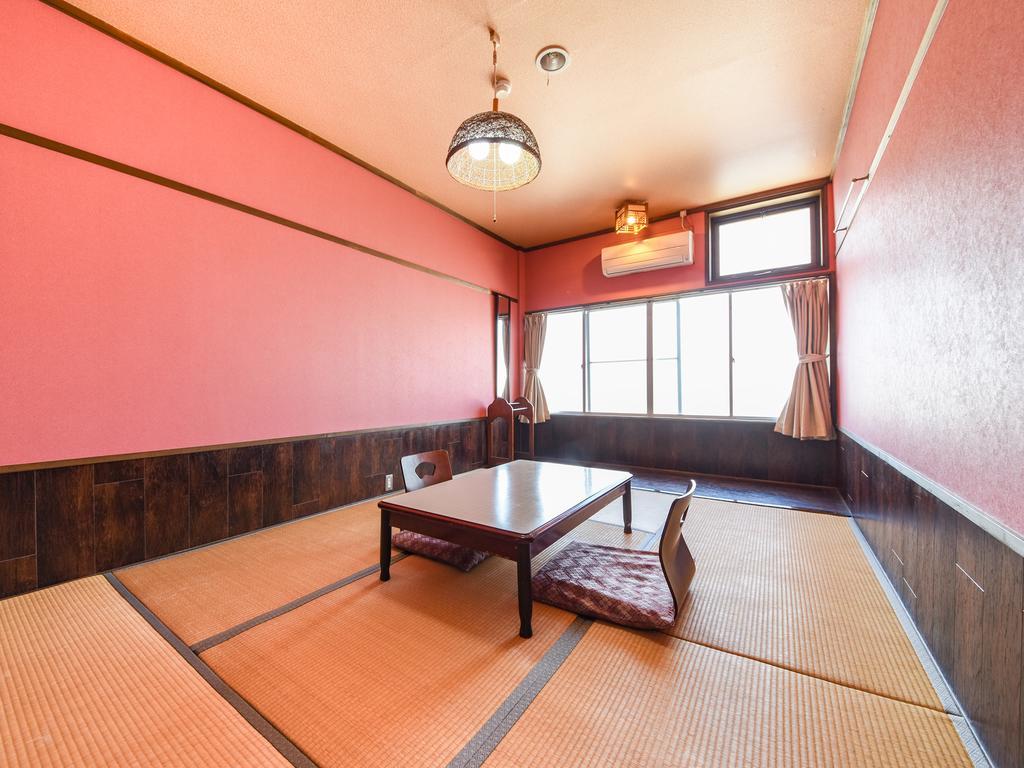 Ryokan Marue Honkan Hitoyoshi Zewnętrze zdjęcie